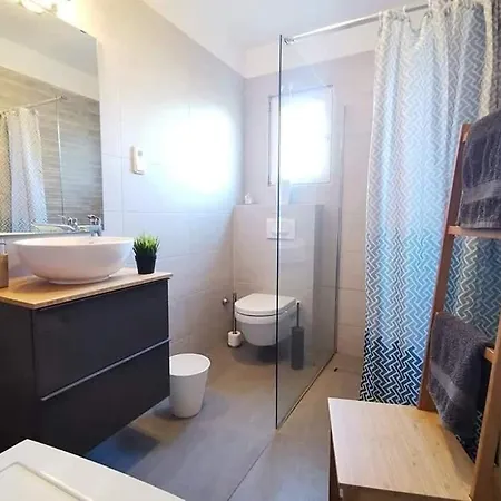 Apartment Seaview Modern With Jacuzzi Sveti Filip i Jakov