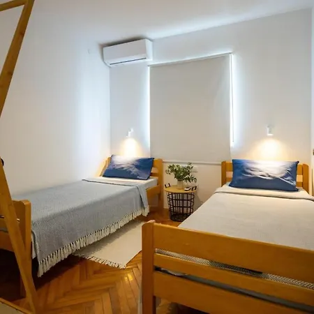 Apartment Seaview Modern With Jacuzzi