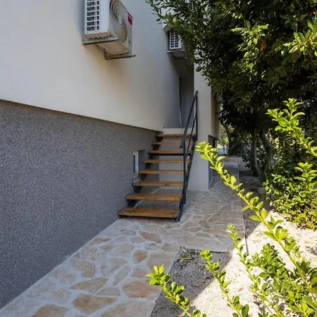 Seaview Modern With Jacuzzi Sveti Filip i Jakov